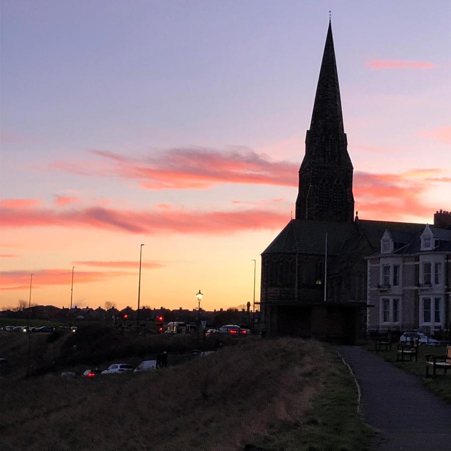 Rolo'S Retreat Apartment Cullercoats Bagian luar foto